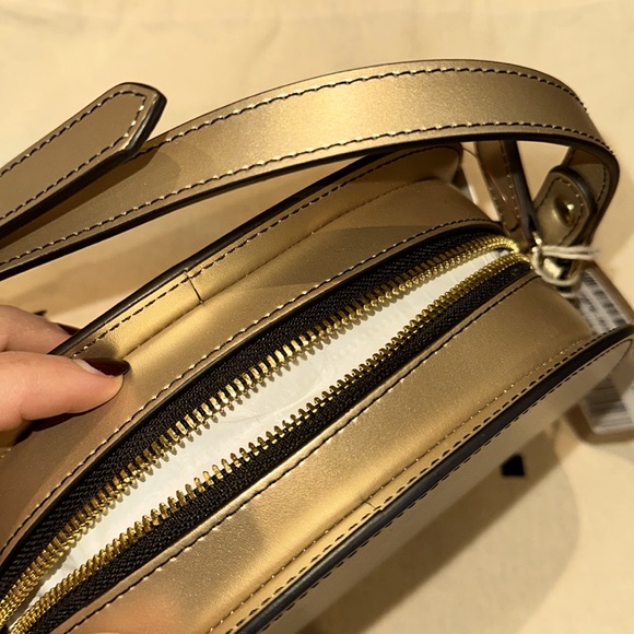 APC Demi Lune Mini - Limited Edition Gold - Picture 3 of 5